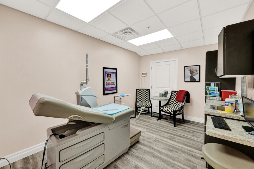 More Photos Of 248 E 13800 S, Draper Apartments For Sale