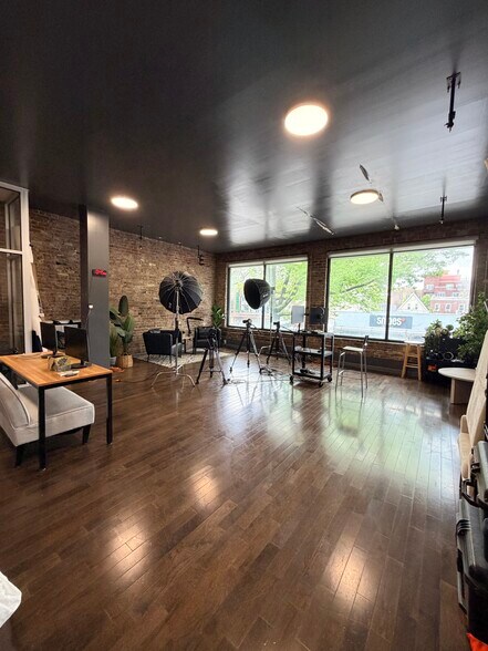 Primary Photo Of 30-69 Steinway St, Astoria Storefront Retail Office For Lease