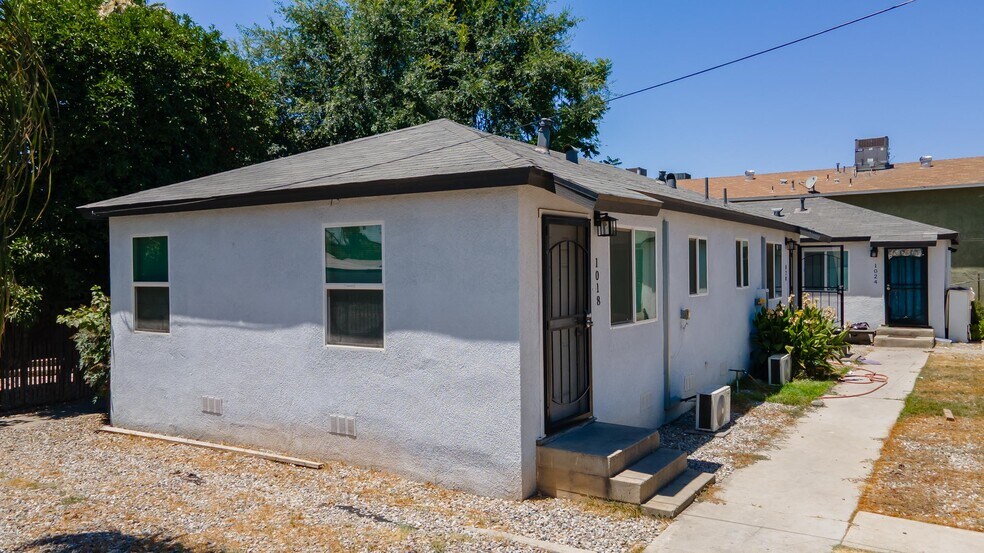 More Photos Of 1018 Miller St, Bakersfield Apartments For Sale