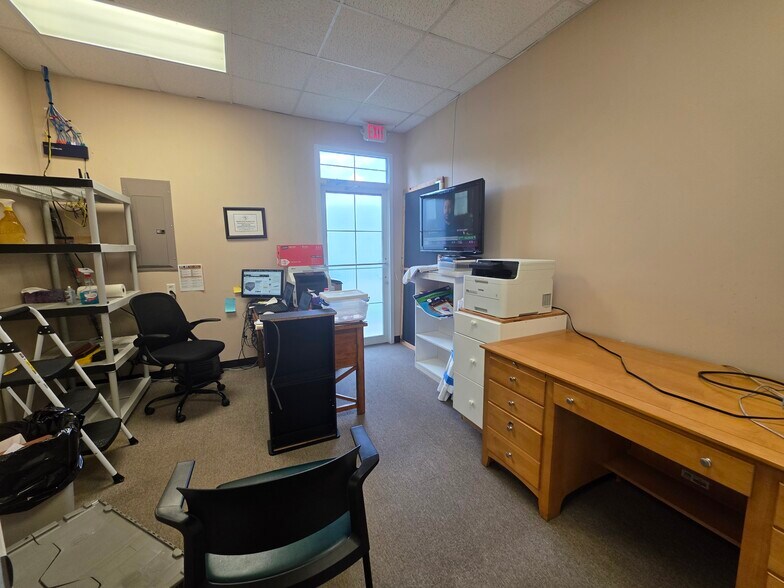More Photos Of 149 Riverwalk Blvd, Ridgeland Storefront Retail Office For Sale