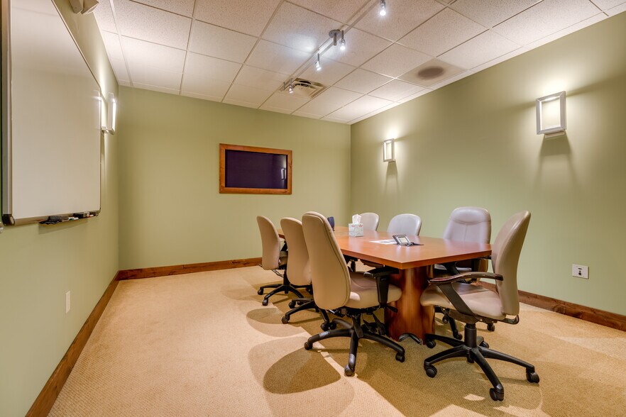 More Photos Of 133 River Park Rd, Mooresville Office For Sale