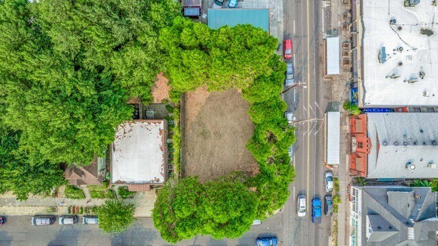 More Photos Of 2880 SE Stark St, Portland Land For Sale