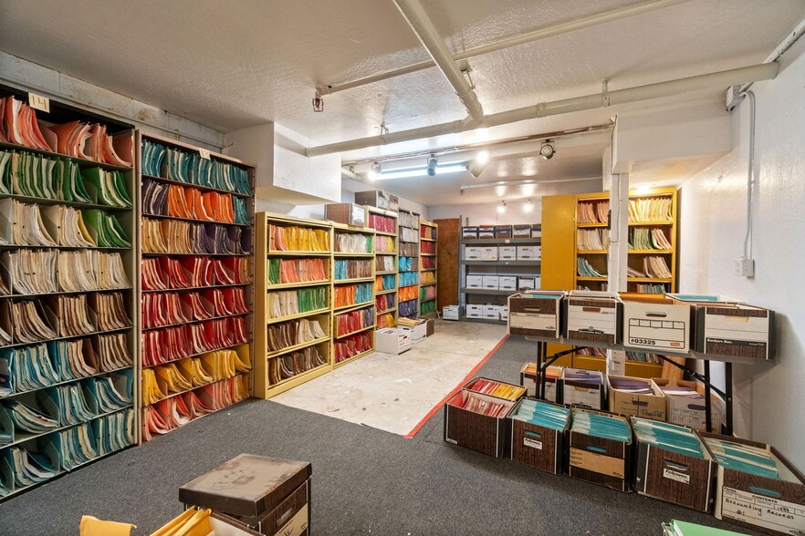 More Photos Of 3520 E Shields Ave, Fresno Medical For Sale