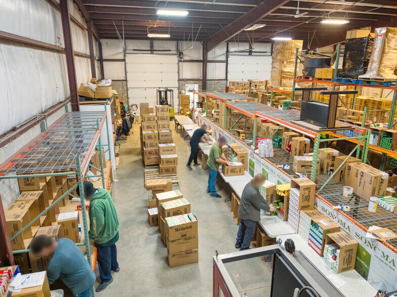 More Photos Of 2488 Williams Hwy, Williamstown Distribution For Lease