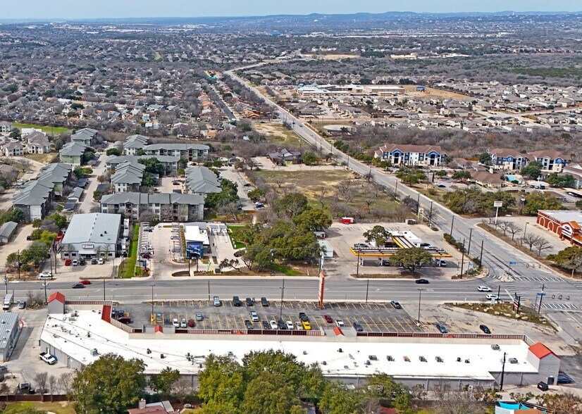 More Photos Of 6565 Babcock Rd, San Antonio Storefront For Sale