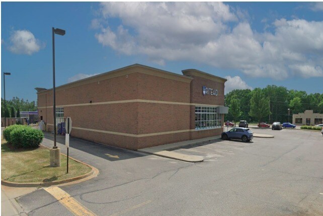 More Photos Of 3939 S Lapeer Rd, Metamora Freestanding For Sale