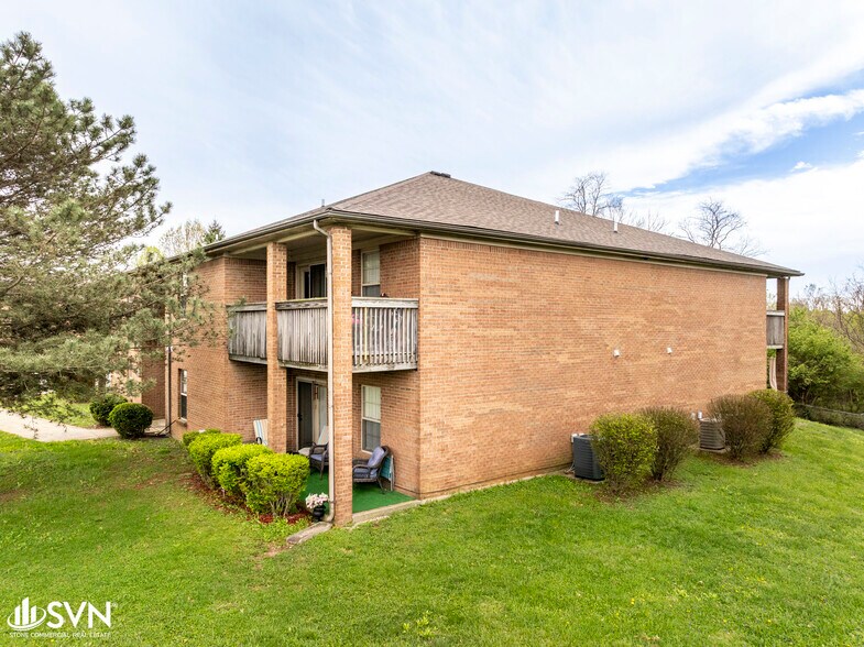 More Photos Of 400 Dabney Dr, Lexington Apartments For Sale