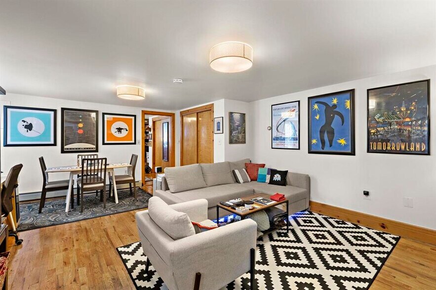 More Photos Of 24 W Hamilton Pl, Jersey City Multifamily For Sale