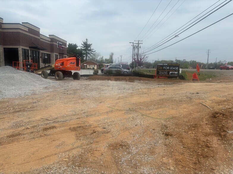 More Photos Of 3416 S Church St, Murfreesboro General Retail For Lease