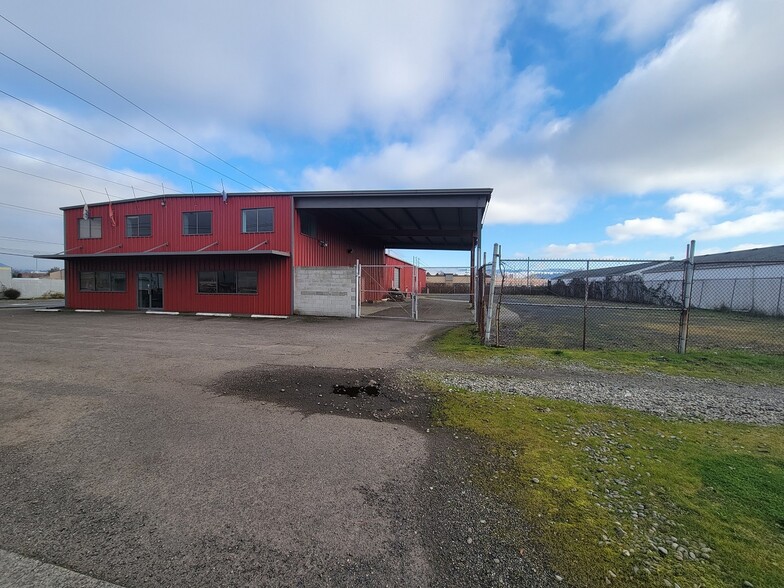 Primary Photo Of 660 California Way, Longview Warehouse For Sale