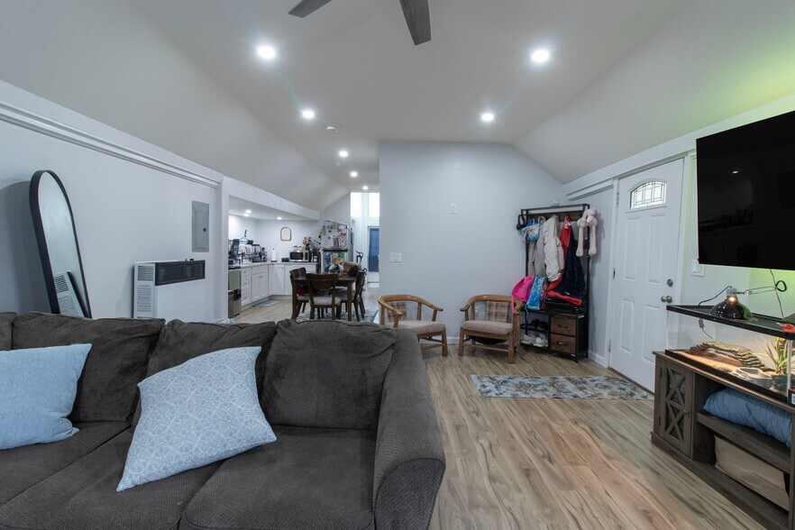 More Photos Of 296 E Main St, Clinton Multifamily For Sale