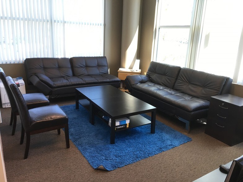 More Photos Of 1406 SE 164th Ave, Vancouver Office For Lease