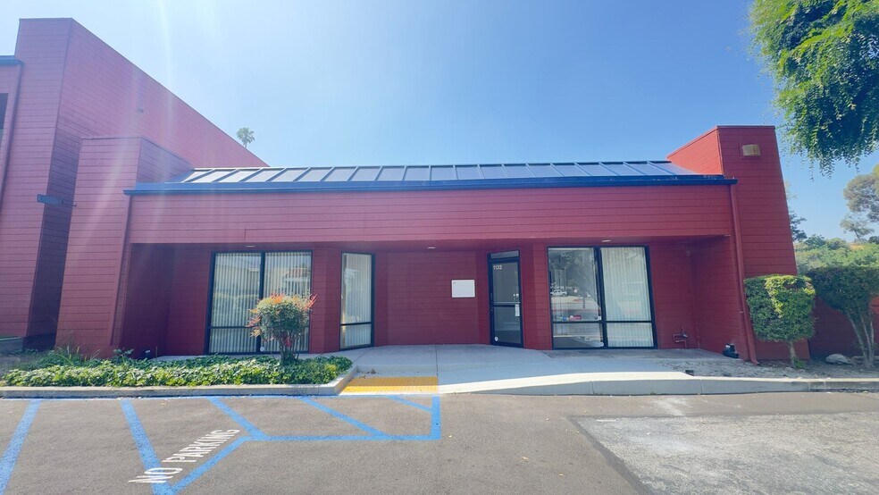 More Photos Of 1100-1160 E Route 66, Glendora Office For Lease