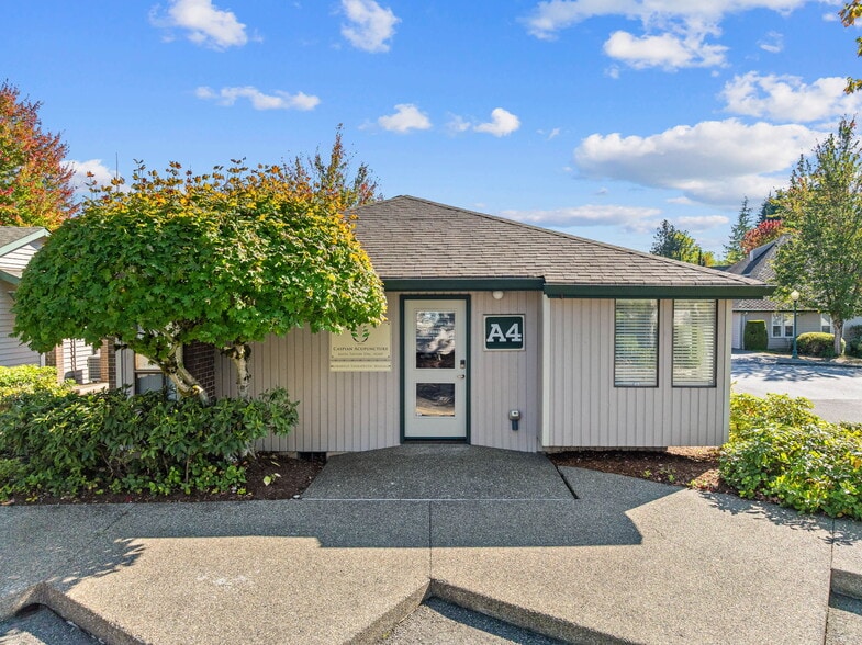 Primary Photo Of 1700 Cooper Point Rd SW, Olympia Office For Sale
