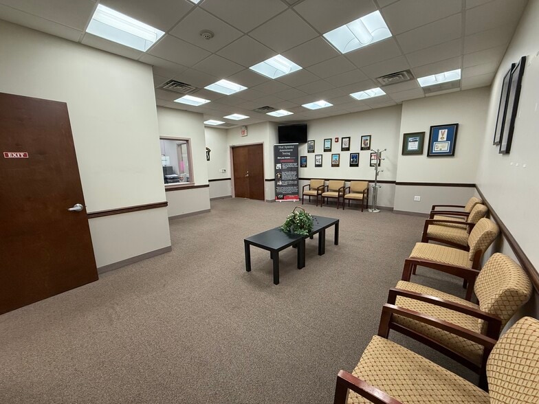 More Photos Of 294-298 State St, Hackensack Medical For Sale