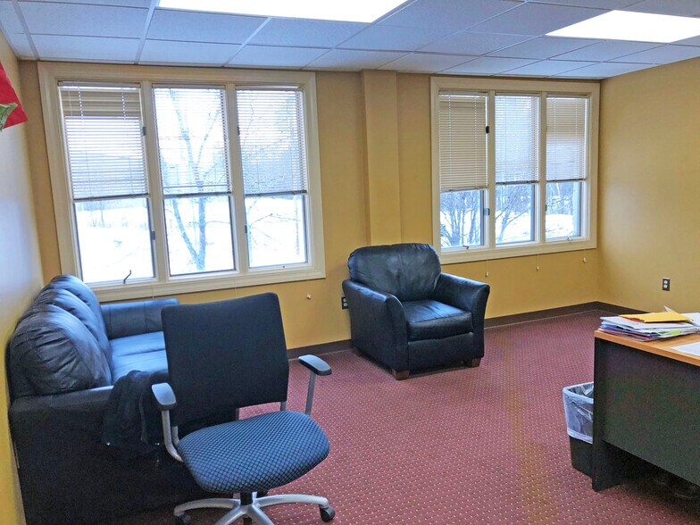 More Photos Of 20 Morin St, Biddeford Warehouse For Sale