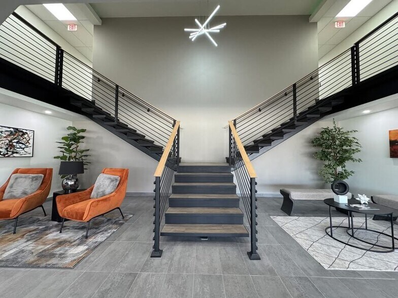 More Photos Of 2318 Center St, Deer Park Office For Lease