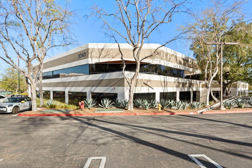 More Photos Of 30401 Agoura Rd, Agoura Hills Unknown For Lease