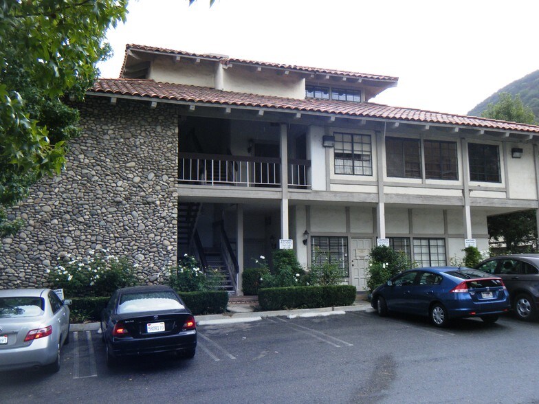 More Photos Of 28240 Agoura Rd, Agoura Hills Medical For Lease