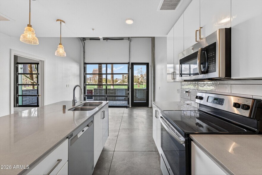 More Photos Of 1130 N 2nd St, Phoenix Apartments For Sale
