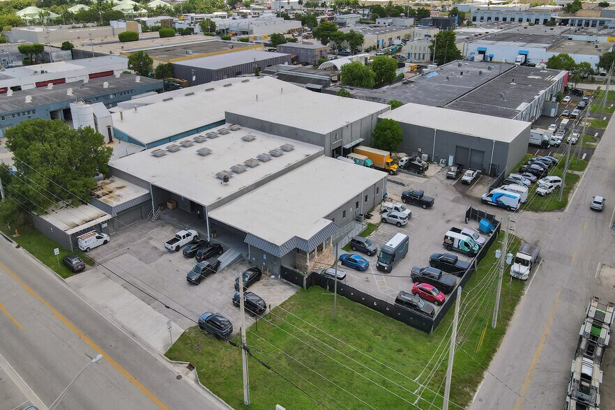 More Photos Of 5400 NW 84th Ave, Miami Warehouse For Sale