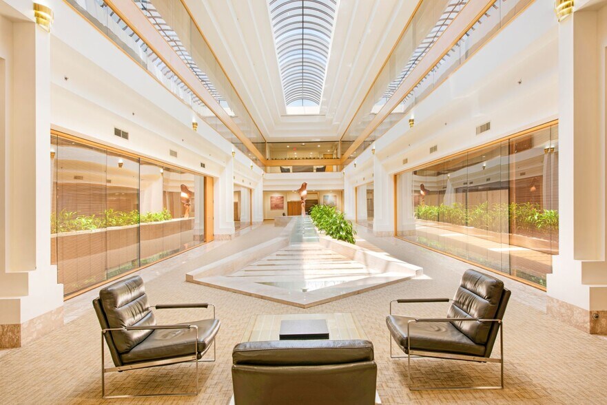 More Photos Of 141 Stony Cir, Santa Rosa Office For Lease