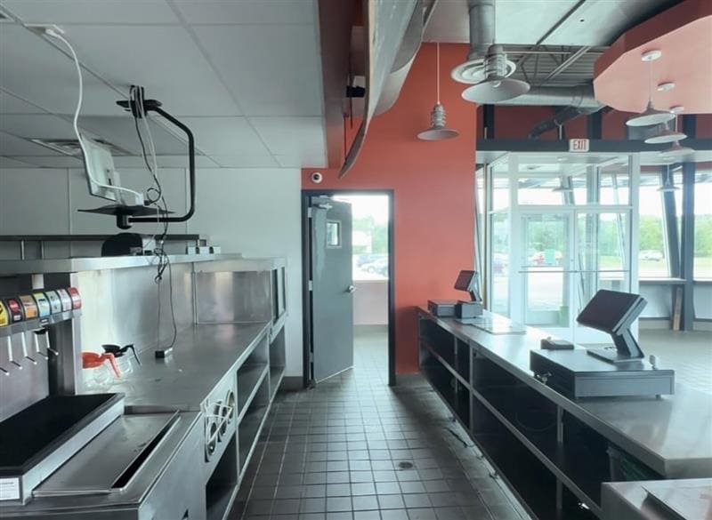 More Photos Of 1200 W Parnall Rd, Jackson Restaurant For Lease