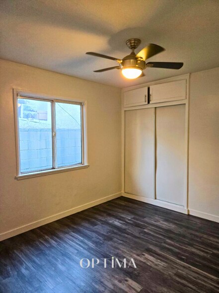 More Photos Of 2285 Earl Ave, Long Beach Multifamily For Sale