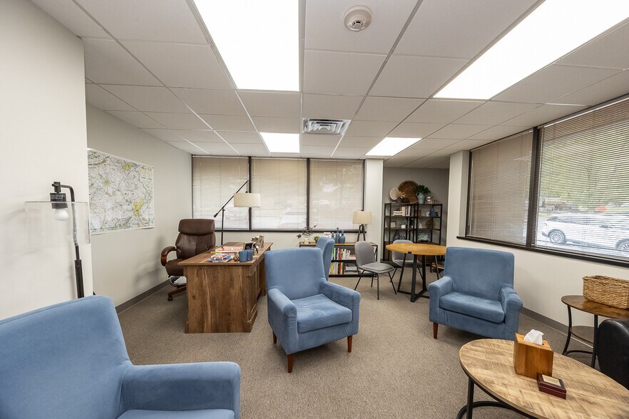 More Photos Of 728 Springdale Dr, Exton Office For Lease