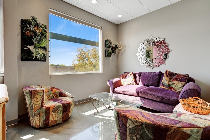 More Photos Of 7010 E Chauncey Ln, Phoenix Medical For Sale