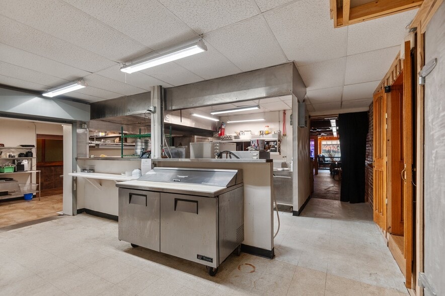 More Photos Of 226 Pamlico St, Belhaven Restaurant For Sale