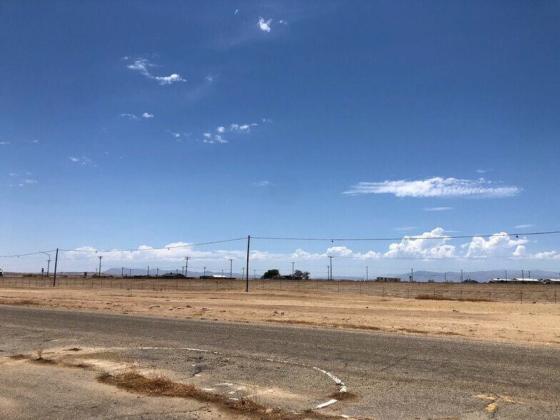 More Photos Of 1972 Thomas R Cannell Rd, Thermal Parking Lot For Sale