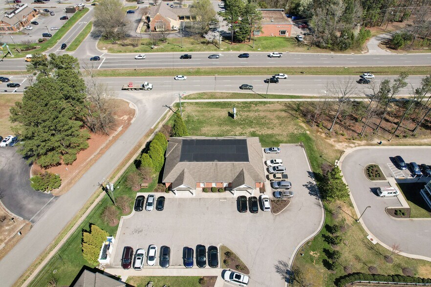 More Photos Of 10611 Greenyard Way, Chester Medical For Sale