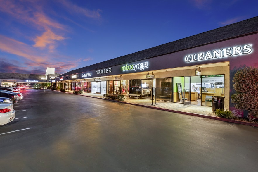 More Photos Of 1000 Bristol St N, Newport Beach Unknown For Lease