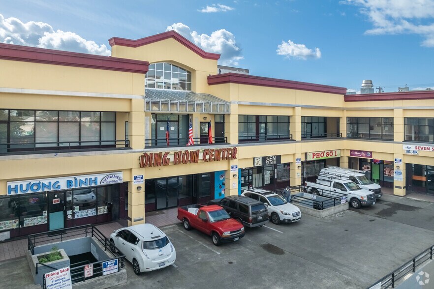 More Photos Of 1207 S Jackson St, Seattle Freestanding For Sale