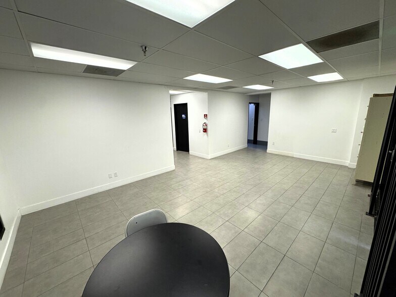 More Photos Of 3585 N Del Sol, Palm Springs Unknown For Lease