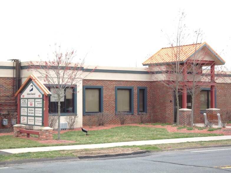 More Photos Of 279 New Britain Rd, Berlin Office For Lease