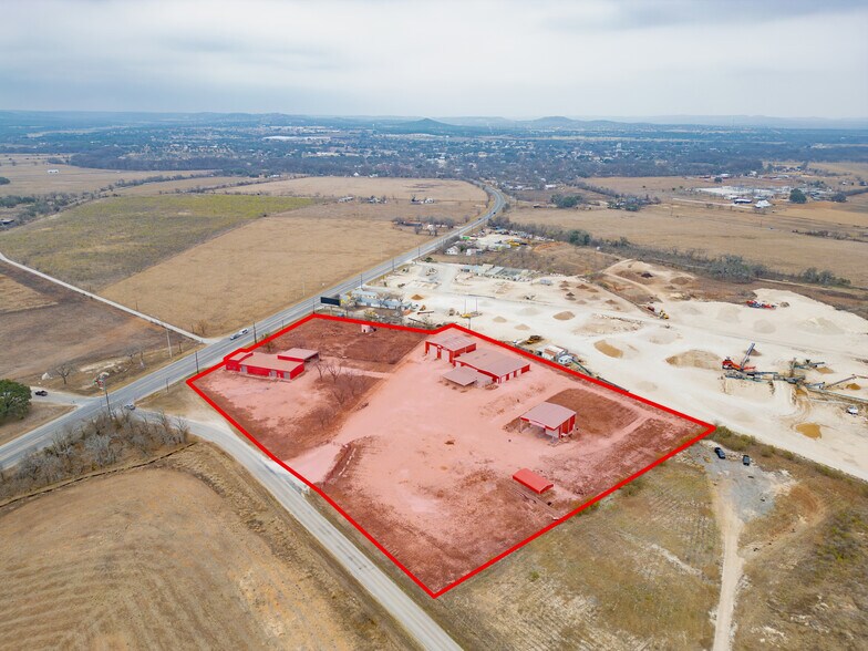 More Photos Of 120 Hermann Sons Rd, Comfort Warehouse For Lease