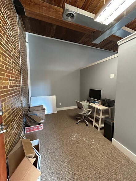 More Photos Of 1214 1st Ave, Columbus Loft Creative Space For Lease