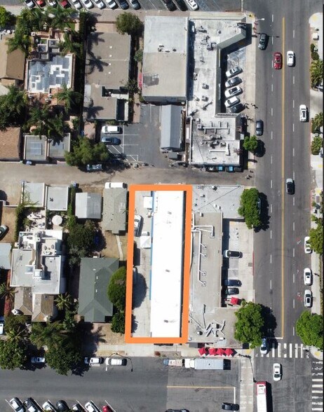 More Photos Of 7464 Draper Ave, La Jolla Service For Sale