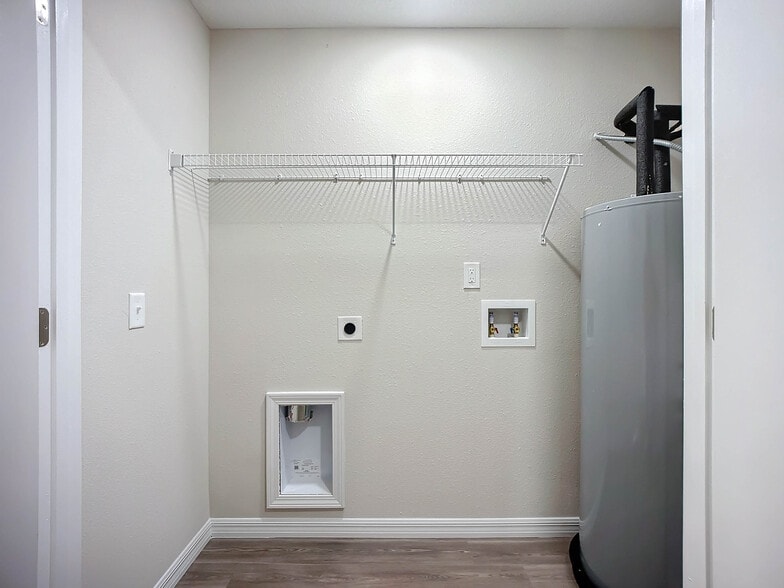 More Photos Of 9556 Hood Rd, Jacksonville Apartments For Sale