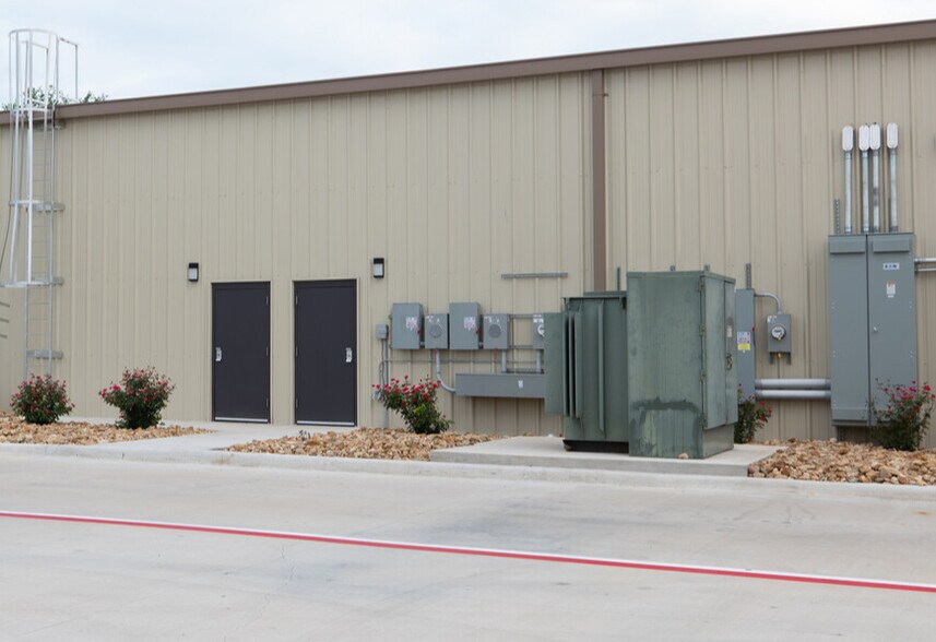 More Photos Of 1702 Central Texas Expy, Lampasas General Retail For Lease