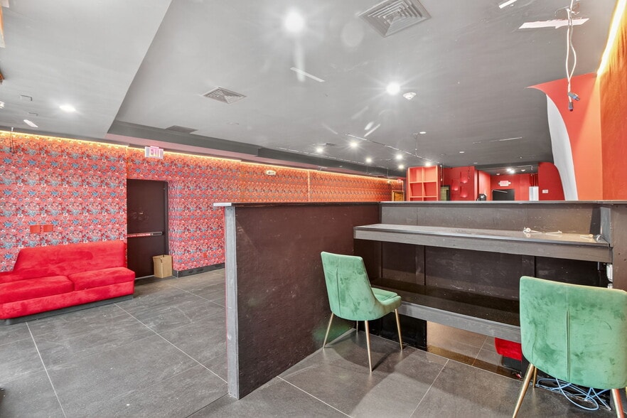 More Photos Of 1220-1220 Washington Ave, Miami Beach Restaurant For Lease