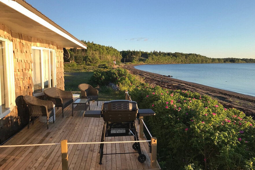 More Photos Of 750 Route 774, Campobello Hotel For Sale