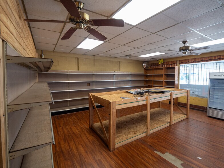 More Photos Of 400 S Air Depot Blvd, Oklahoma City Freestanding For Sale