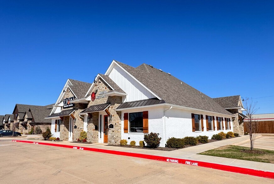 More Photos Of 1111 Magnolia Ct, Moore Office For Lease