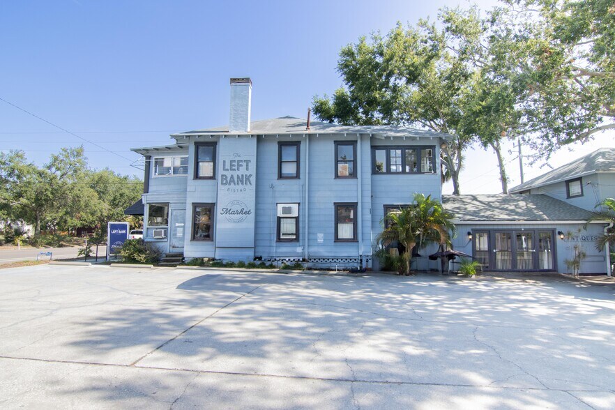 More Photos Of , Saint Petersburg General Retail For Sale