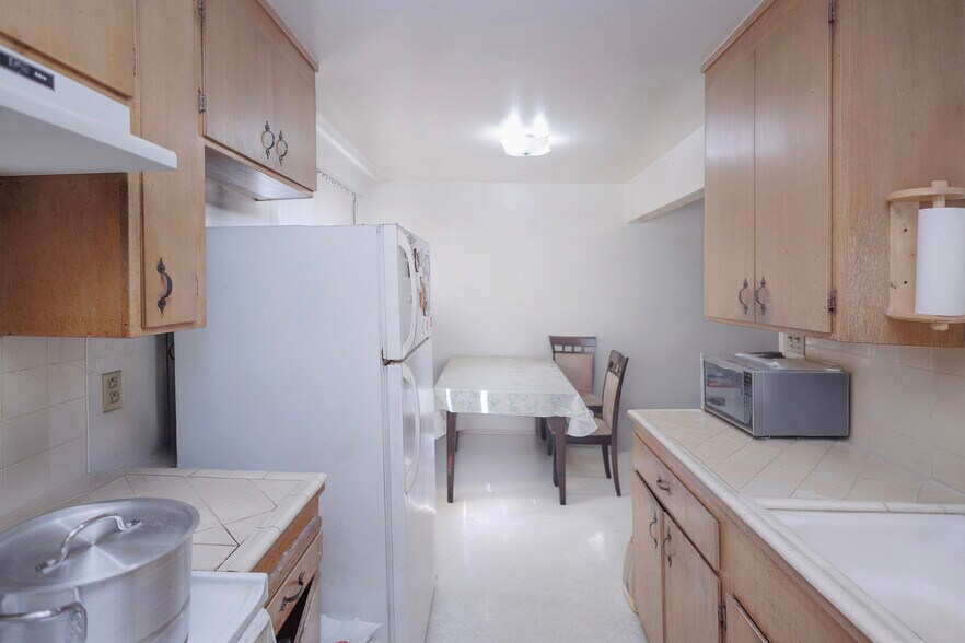 More Photos Of 2315 Monroe St, Santa Clara Apartments For Sale