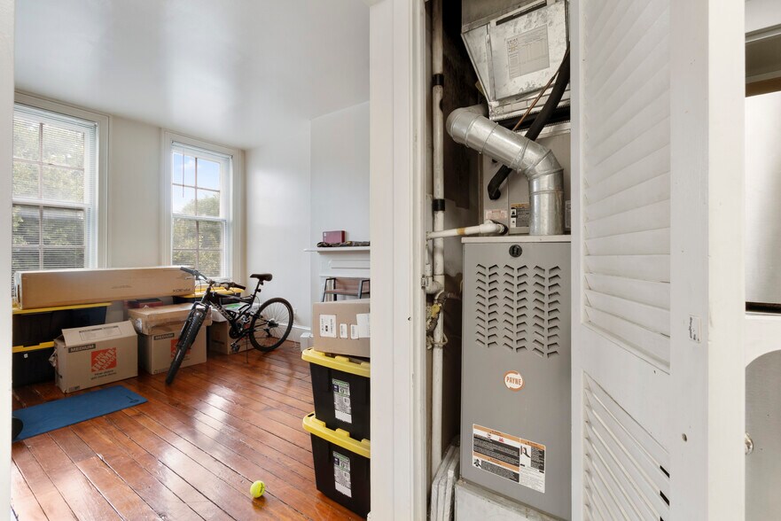 More Photos Of 645 N Paca St, Baltimore Apartments For Sale