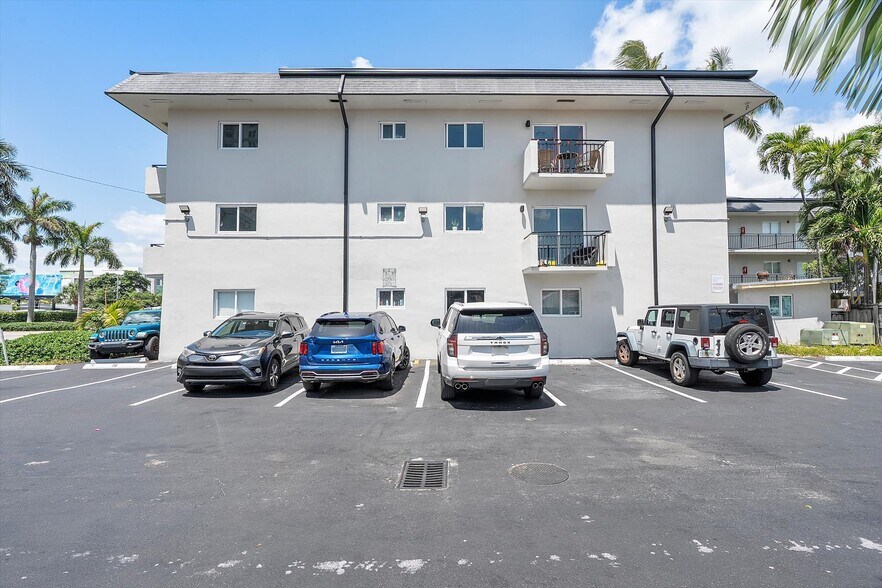 More Photos Of , Miami Multifamily For Sale